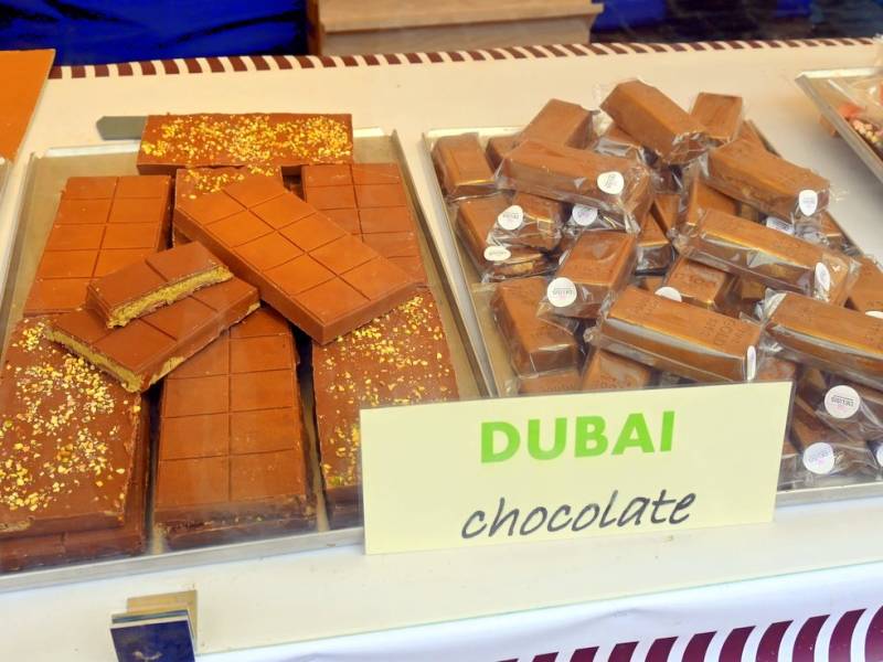 Fenomen popularności w Polsce czekolady z Dubaju